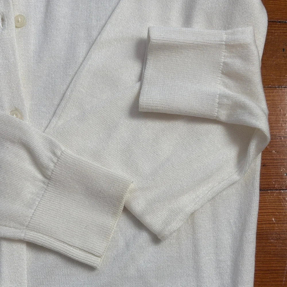 Banana Republic White Cardigan Sweater - Picture 3 of 3